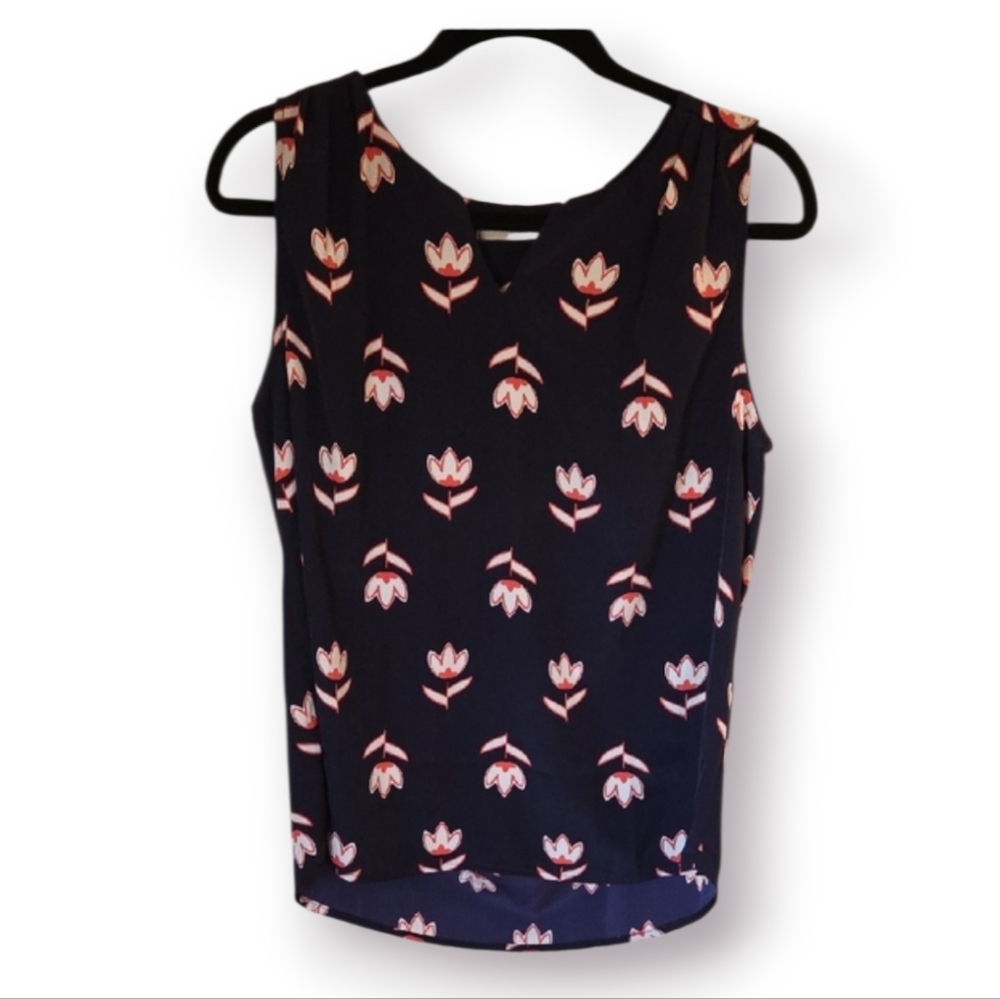 41 Hawthorn Navy Floral Top